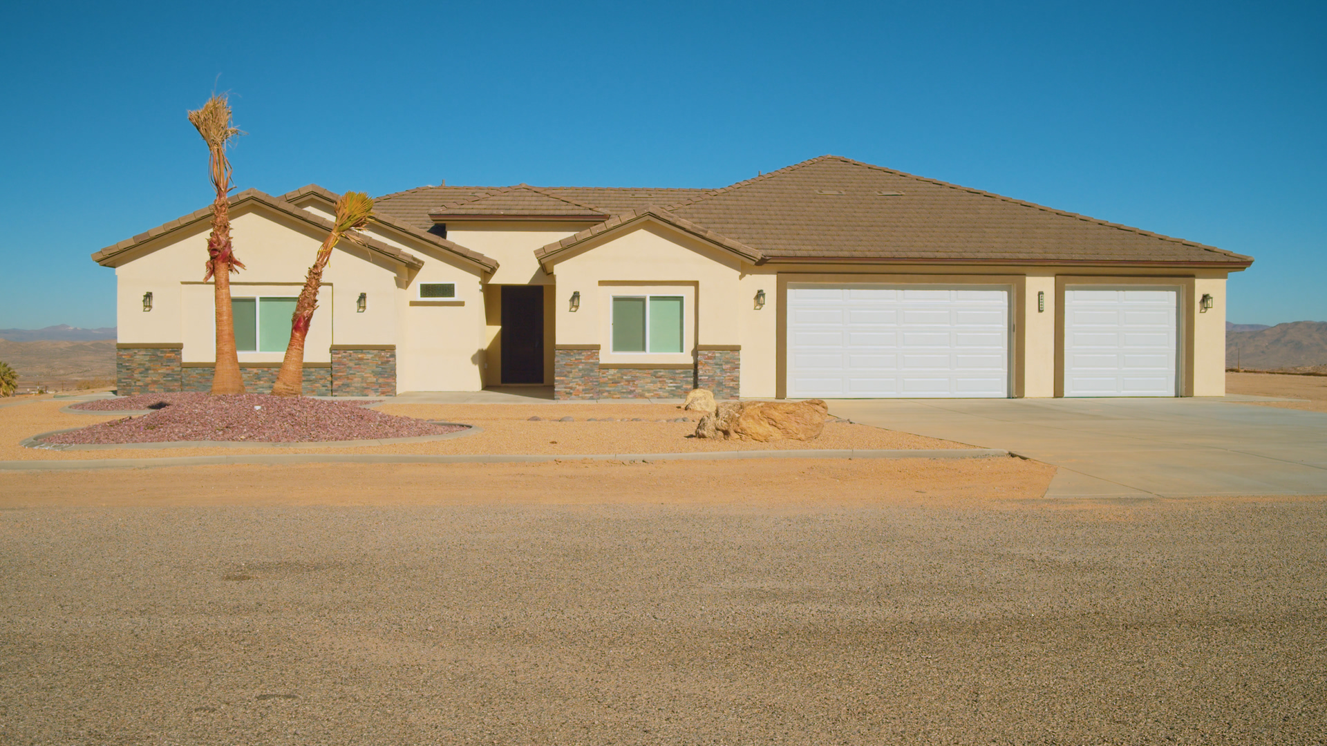 28060 Calcite Street00086401